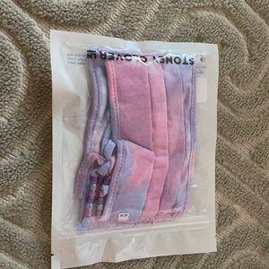 Stoney clover lane mask (two inside)